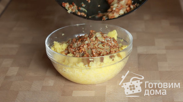 Жареные пирожки с картошкой и грибами фото к рецепту 1