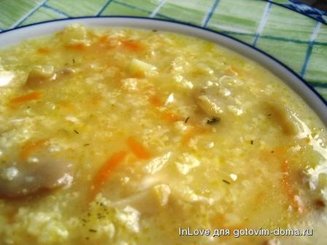 Чесночный суп с пшеном и грибами