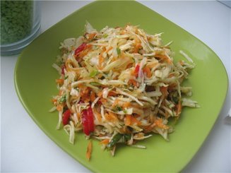 Салат с капустой "Пестренький"