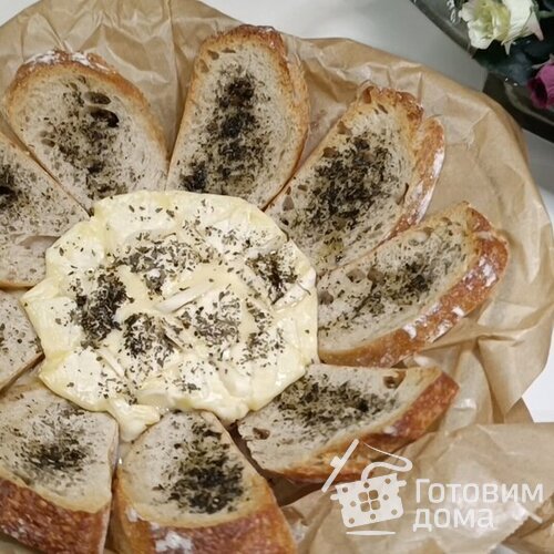 Запеченный камамбер (сыр)