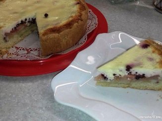 Бруснично-яблочный пирог со сливочным сыром