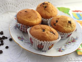 Банановые маффины с кусочками шоколада