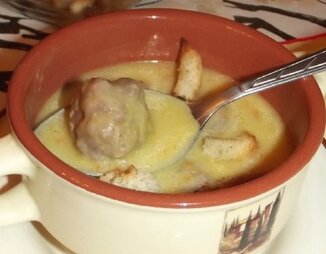 Сырный крем-суп с фрикадельками