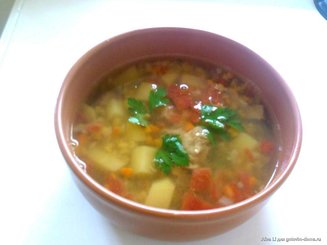 Острый чечевичный суп