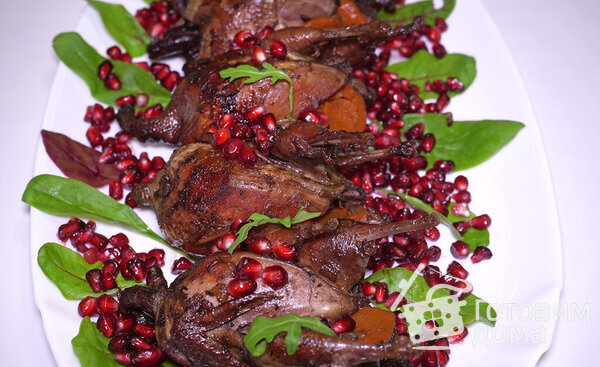 Вкусные перепела с грибами на сковороде на любой праздник фото к рецепту 2