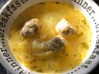 Суп с фрикадельками простой
