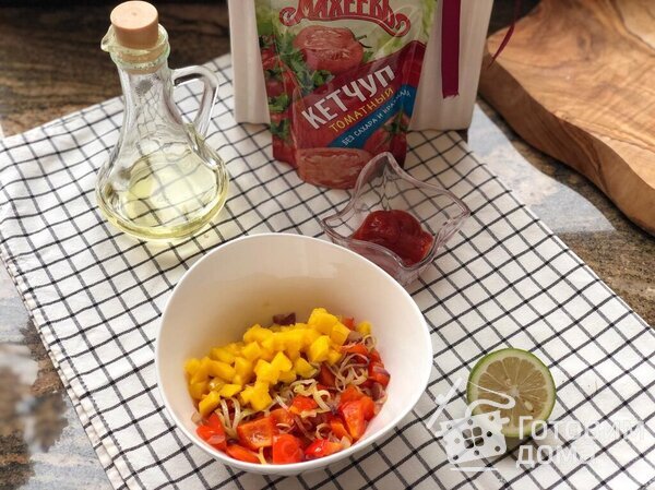 Сёмга на пару с фруктово-овощным соусом, приправленным кетчупом Махеевъ фото к рецепту 5