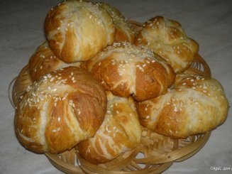 Немецкие булочки с секретом (Laugenbrötchen)