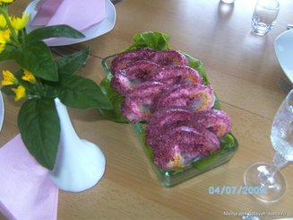 Салат-рулет "Селёдка под шубкой"