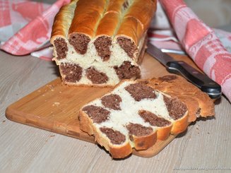 Леопардовая сдобная бриошь