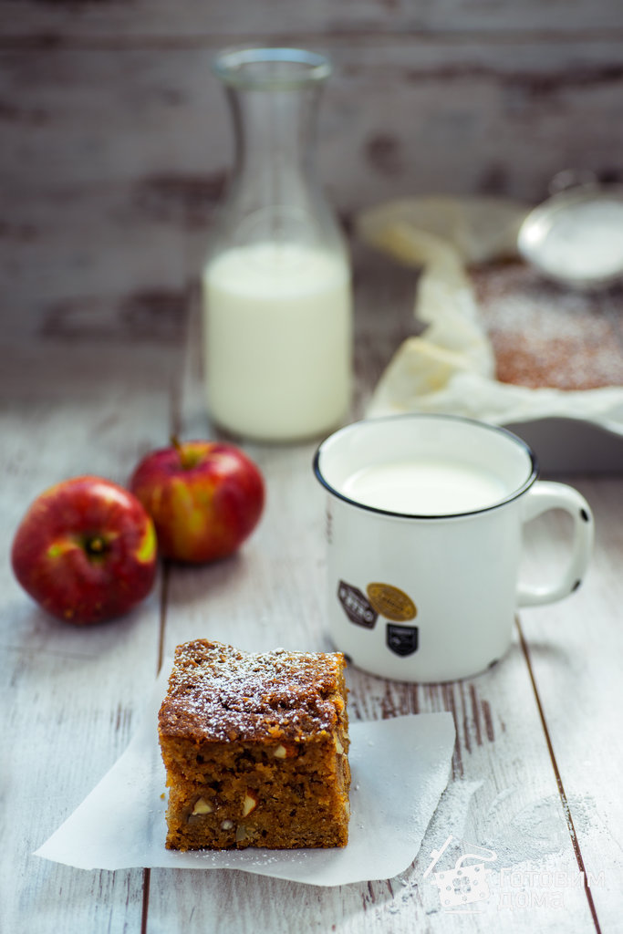 Яблочный пирог с орехами и изюмом - пошаговый рецепт с фото на Готовим дома