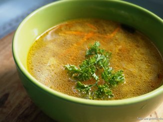 Щи из свежей капусты с курицей