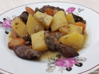 Рагу с печенью и овощами