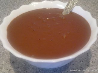 Клубнично-шоколадный соус