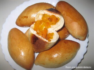 Пирожки с курагой