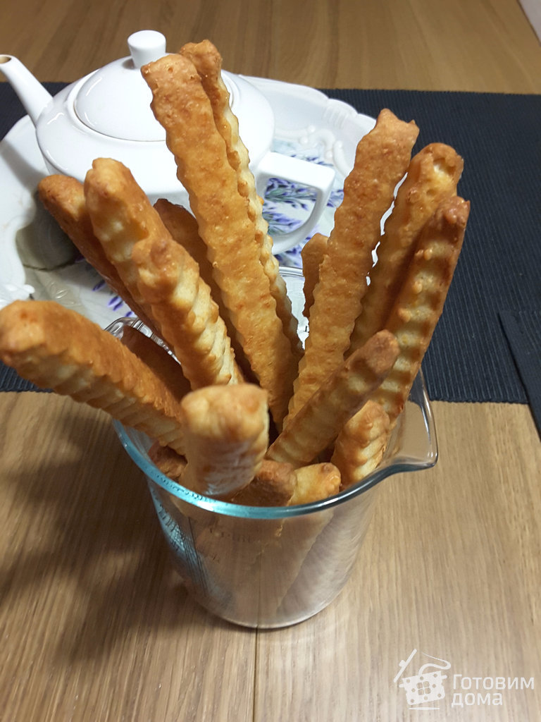 Сырные палочки печенье