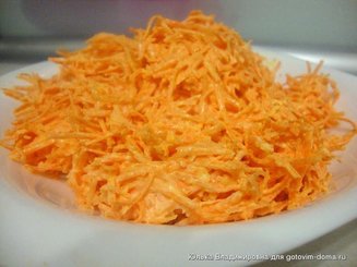 Салат из моркови с чесноком