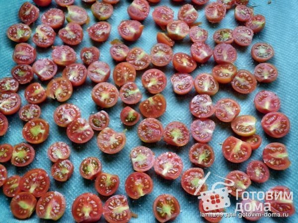 Вяленые помидоры (сливка и помидоры черри) фото к рецепту 4