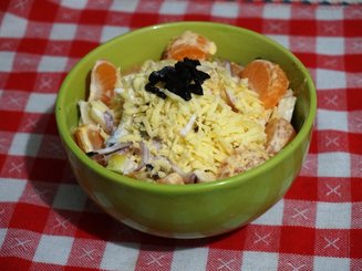 Салат "Лизавета" (с яблоком, грейпфрутом, сыром...)