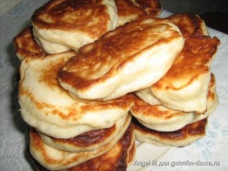 Пышные оладушки на дрожжах