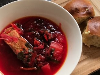 Борщ на ребрышках