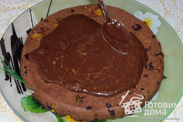 Пирог Шоколадный с фруктами фото к рецепту 13