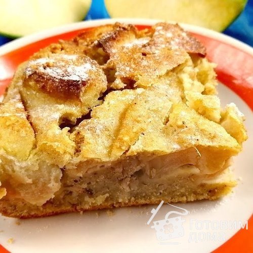 Шарлотка с яблоками