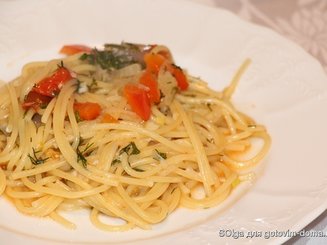 One Pan Pasta (паста и соус в одной сковороде)