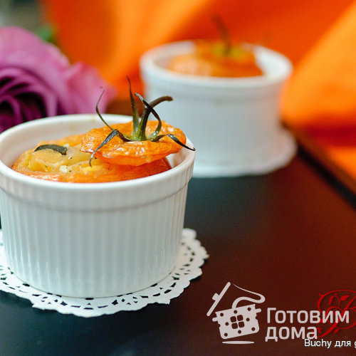Помидоры с начинкой из сыра и маслин