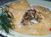 Куриная грудка с сюрпризом  под сырным соусом