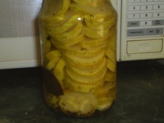 Кабачки маринованные по-болгарски