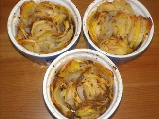 Запеченный картофель "Лепестки"