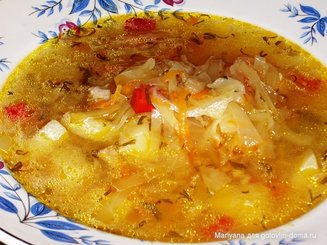 Щи из свежей капусты с курицей