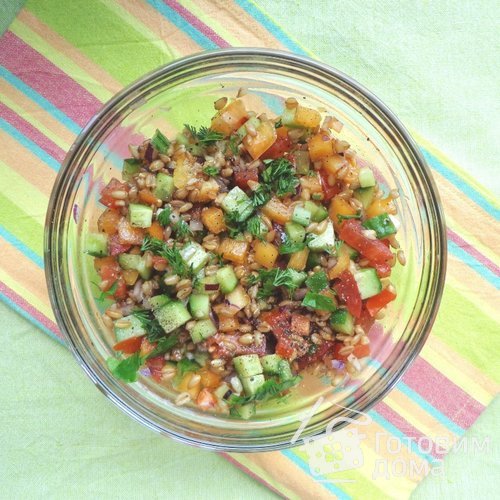 Овощной салат с полбой