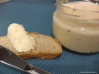 Плавленный сыр с беконом