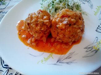 Кюфтета яхния (тефтели с рисом)