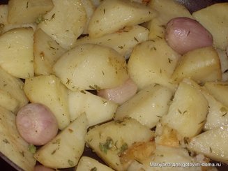 Картофель, запеченный с тимьяном