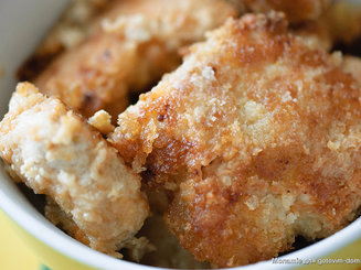 Куриные палочки хрустящие с соусом