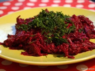 Свекла, тушенная в сметане
