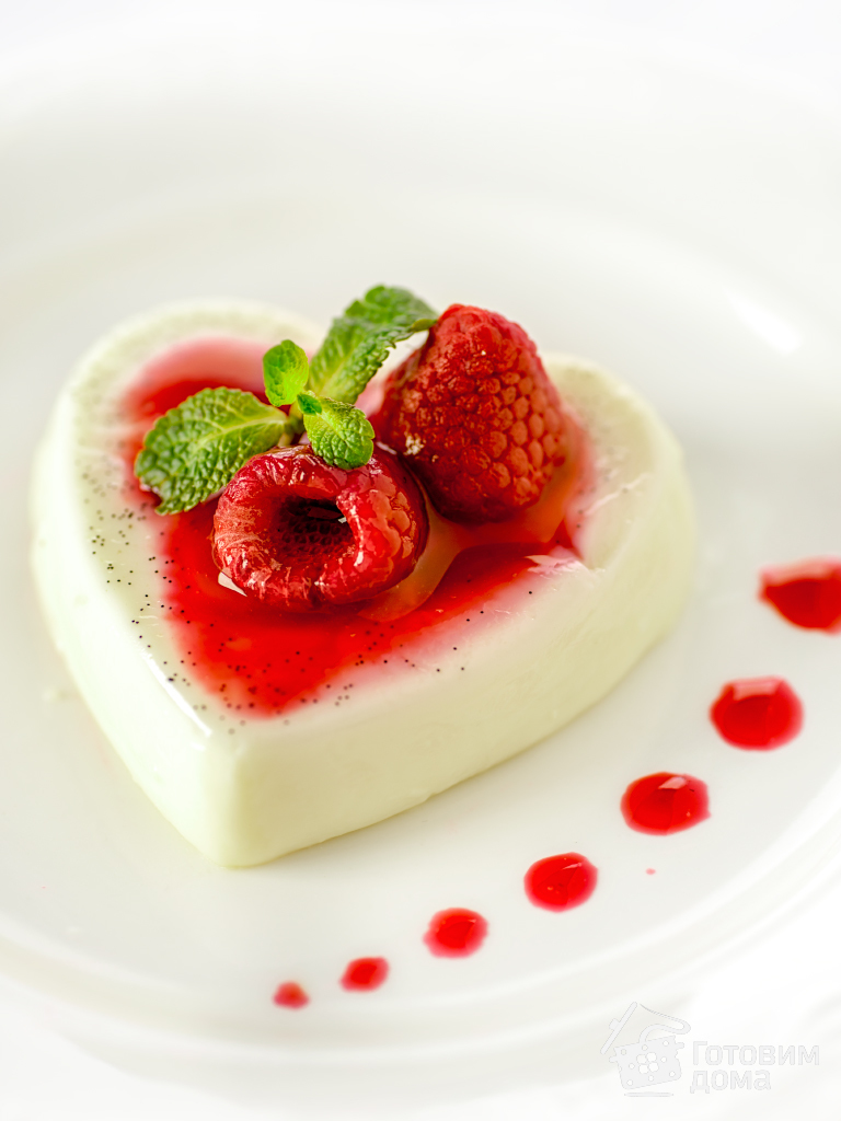 Рецепт ягодной панна котта: легкое и освежающее десертное удовольствие!