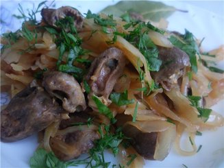 Сердечки, тушенные с капустой