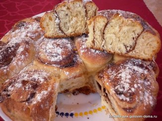 Сдобные булочки с какао к завтраку