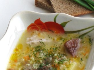 Чесночный суп с пшеном и грибами