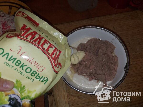 Салат с крабовыми палочками &quot;Символ года&quot; с майонезом #Махеевъ фото к рецепту 1