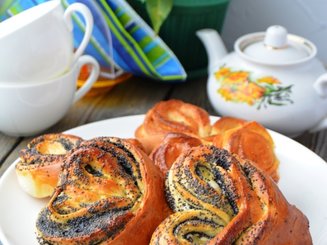 Яблочно-маковый пирог