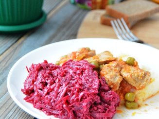 Свекла, тушенная в сметане