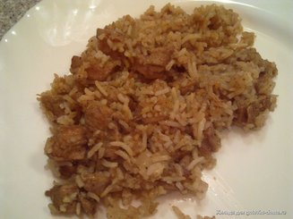 Пелло-ароматная свинина с ананасом и рисом