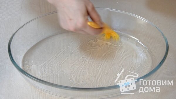Заливной пирог быстрого приготовления с консервированными ананасами фото к рецепту 6