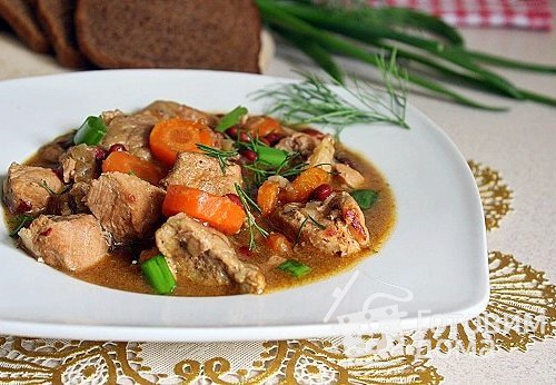 Мясное рагу с фасолью