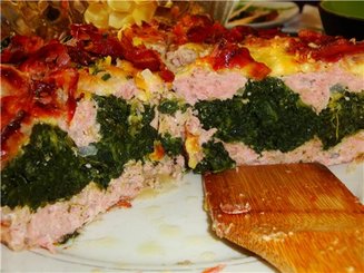 Картофельно-мясная запеканка с беконом и сыром